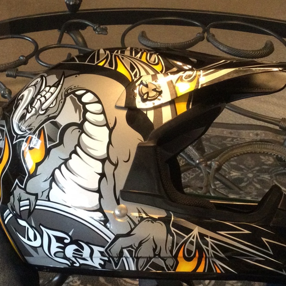 HJC Black and Yellow Graphic Helmet - Picture 6 of 10